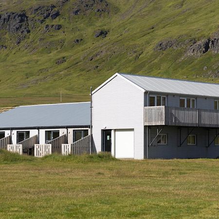 Urdartindur Guesthouse And Cottages Northurfjorthur Екстериор снимка