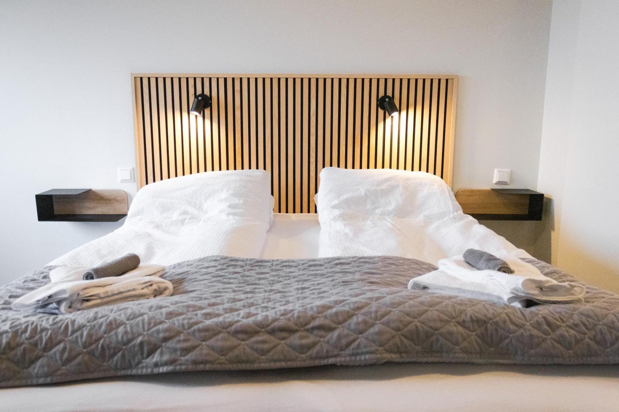 Urdartindur Guesthouse And Cottages Northurfjorthur Стая снимка