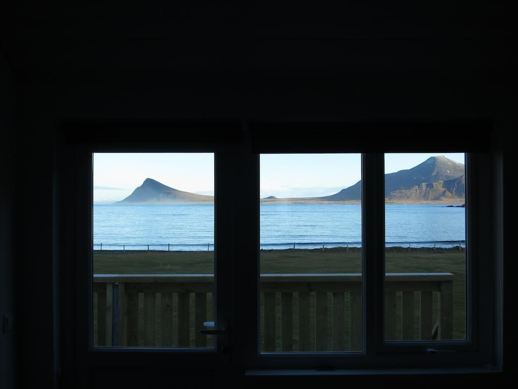 Urdartindur Guesthouse And Cottages Northurfjorthur Стая снимка